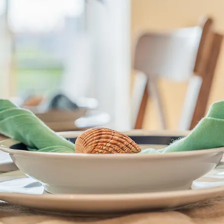 Mirella アパート *